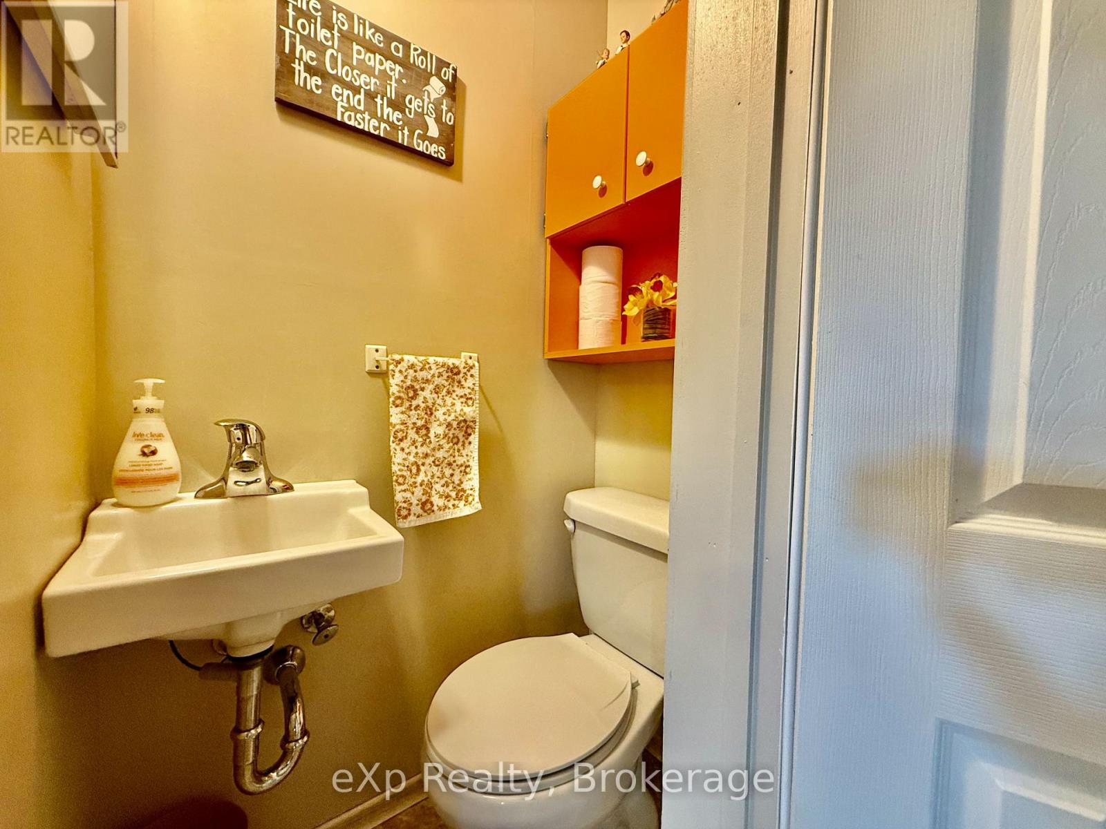 50 Absalom Street E, South Bruce, Ontario  N0G 2J0 - Photo 15 - X12245347