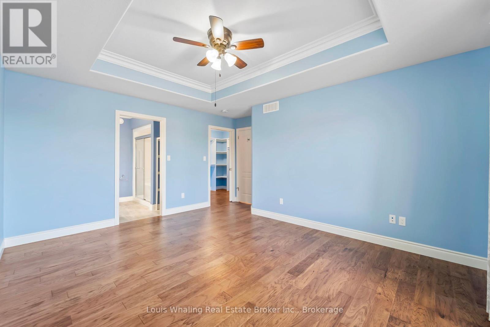 768 15th Street, Hanover, Ontario  N4N 3W7 - Photo 16 - X12245362