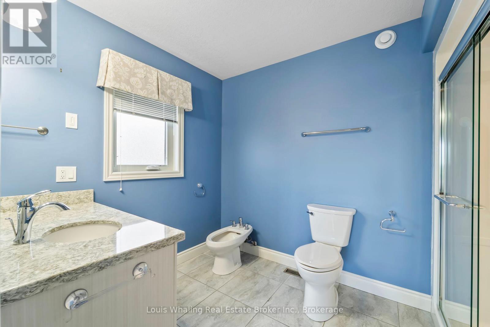 768 15th Street, Hanover, Ontario  N4N 3W7 - Photo 19 - X12245362