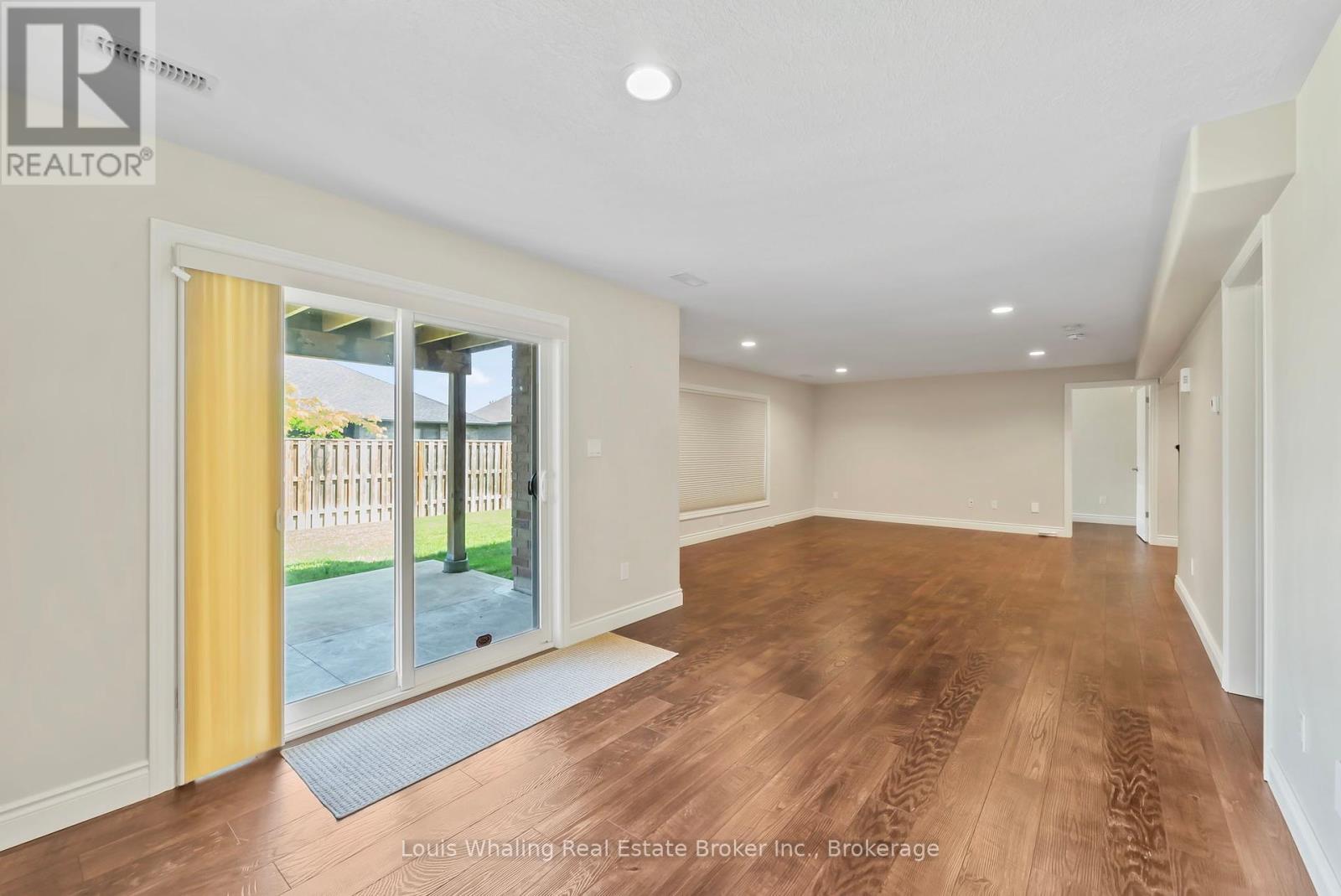 768 15th Street, Hanover, Ontario  N4N 3W7 - Photo 25 - X12245362