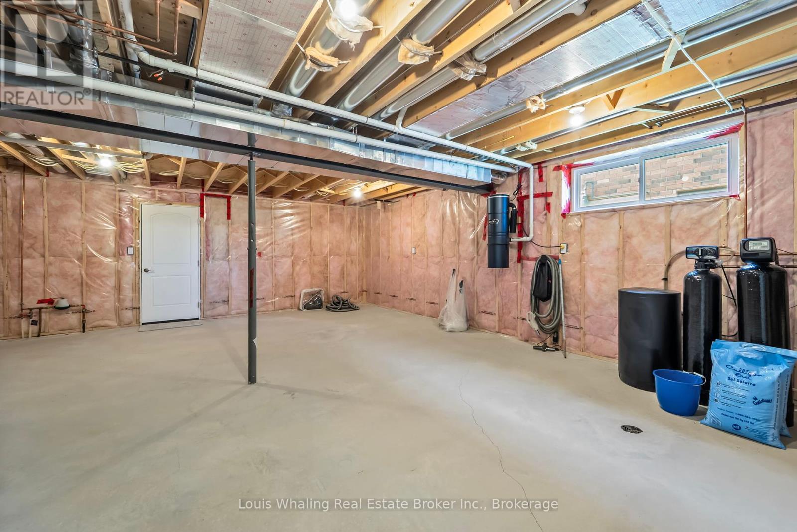 768 15th Street, Hanover, Ontario  N4N 3W7 - Photo 26 - X12245362