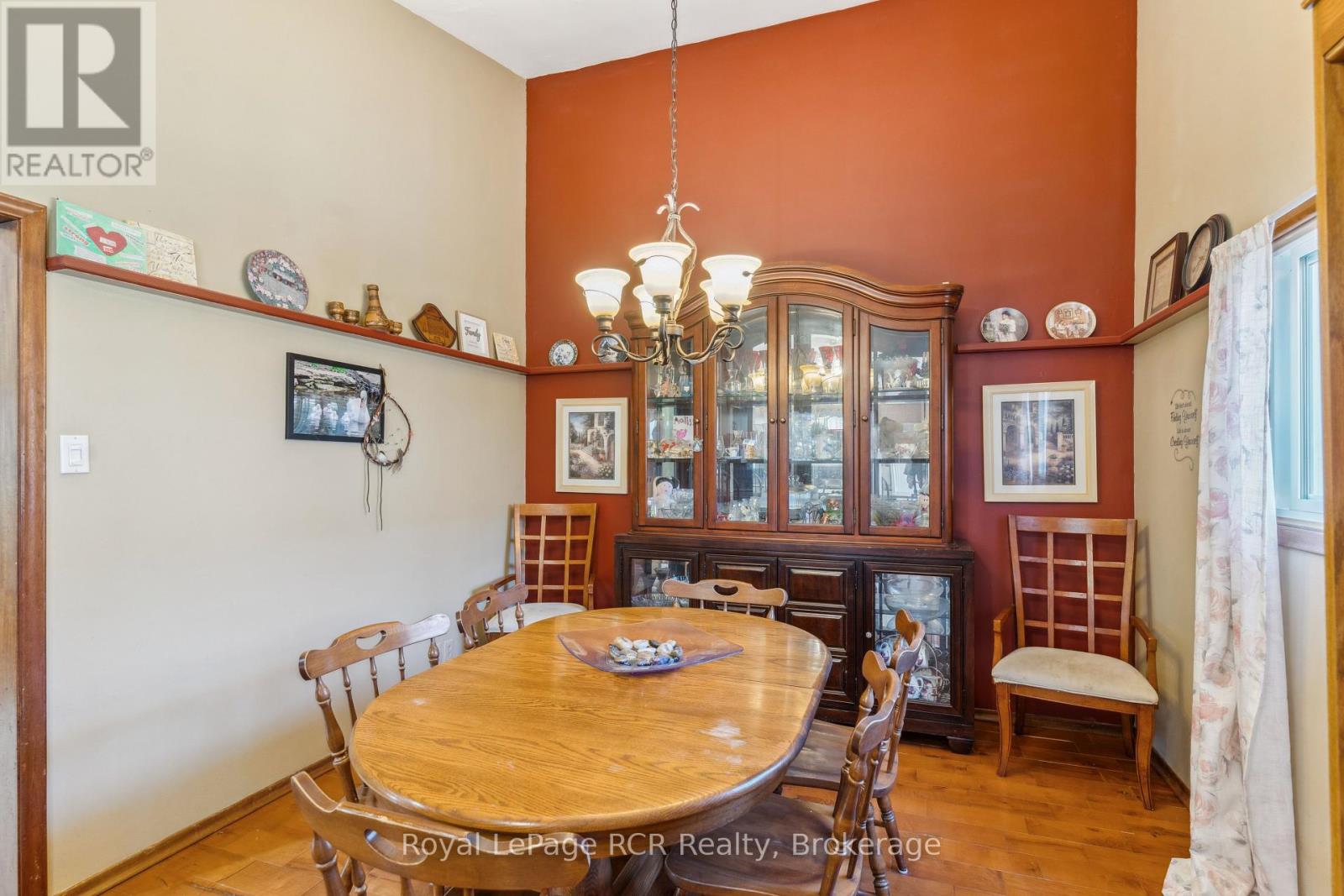 2520 5th Avenue W, Owen Sound, Ontario  N4K 5C8 - Photo 11 - X12245366