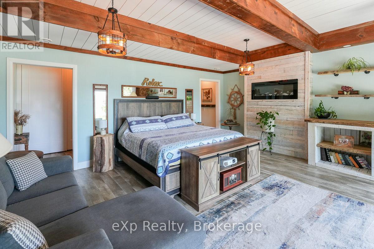 149 Mallory Beach Road, South Bruce Peninsula, Ontario  N0H 2T0 - Photo 10 - X12245400