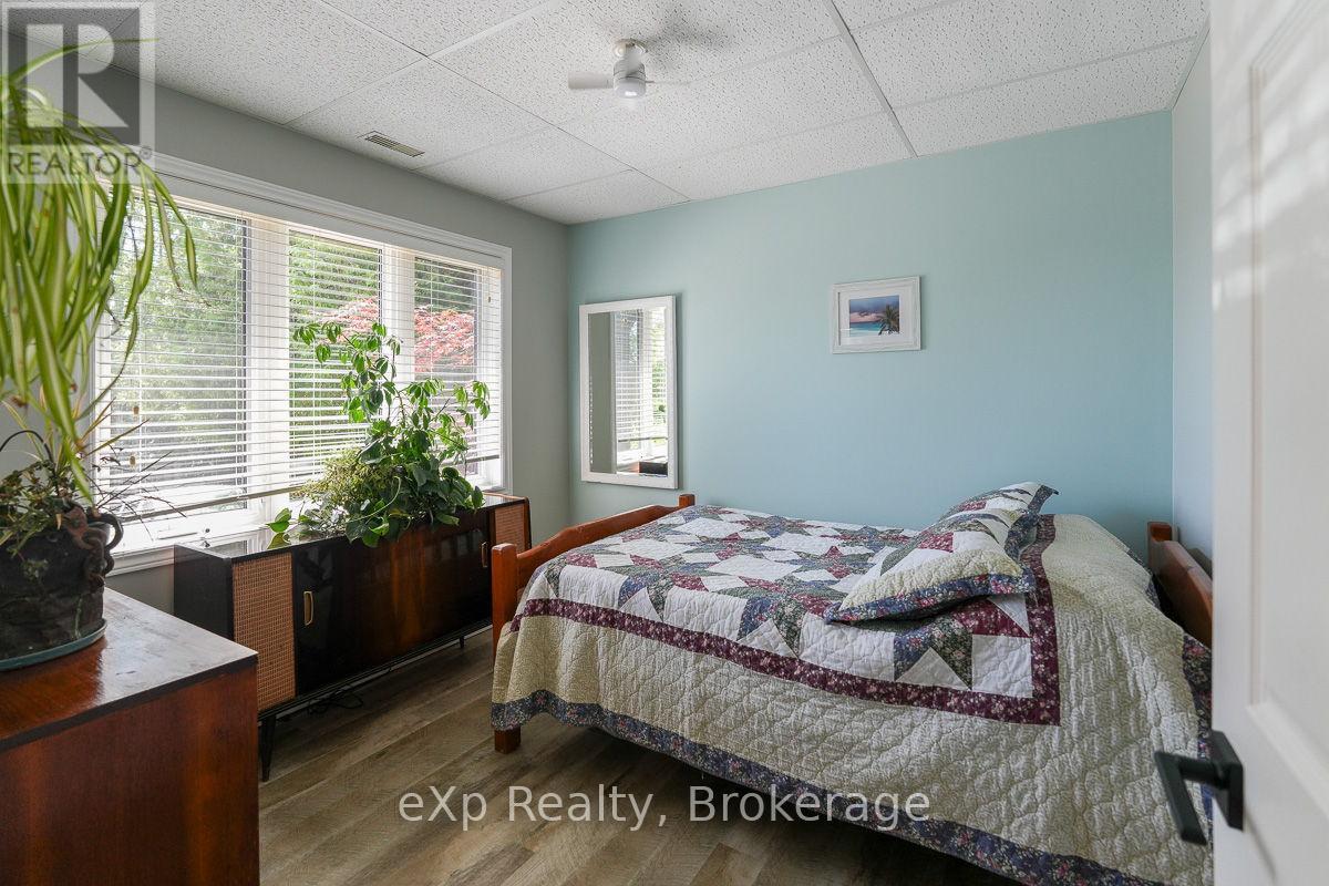 149 Mallory Beach Road, South Bruce Peninsula, Ontario  N0H 2T0 - Photo 16 - X12245400