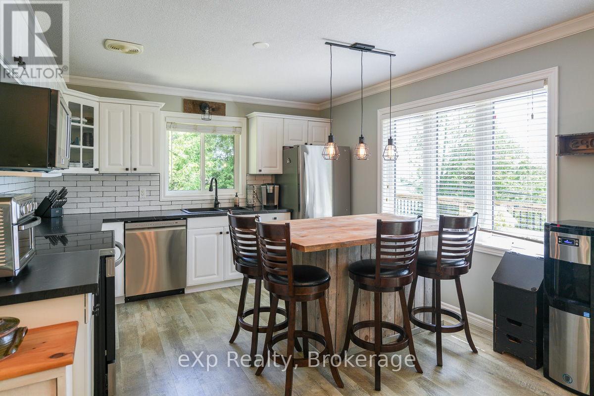 149 Mallory Beach Road, South Bruce Peninsula, Ontario  N0H 2T0 - Photo 22 - X12245400