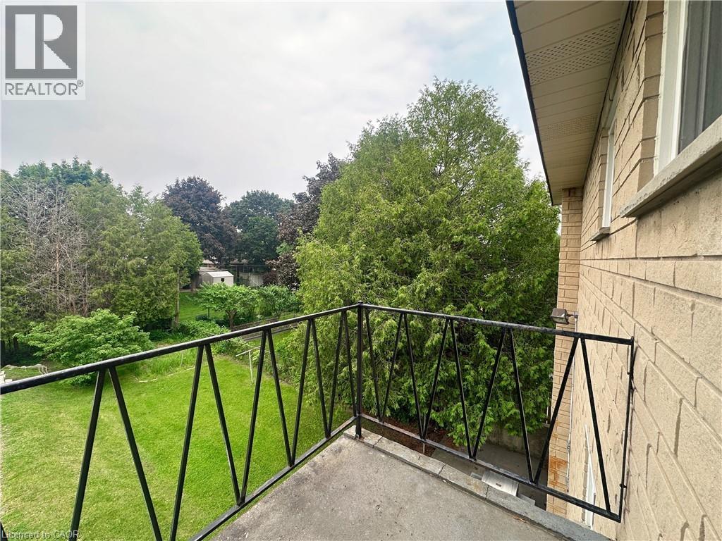 24 Cait Avenue Unit# 2, Kitchener, Ontario  N2C 1G4 - Photo 9 - 40743601