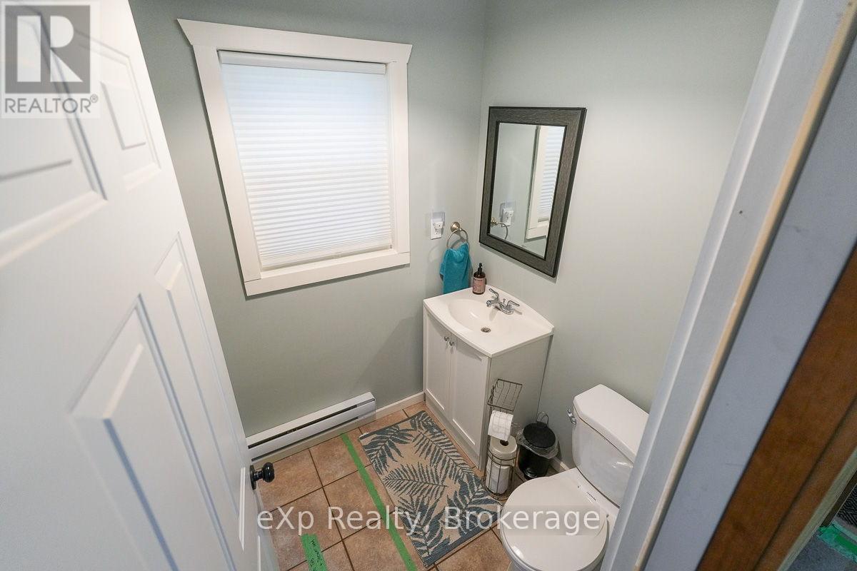 135 Lakeview Road, Chatsworth, Ontario  N0H 1G0 - Photo 26 - X12245453