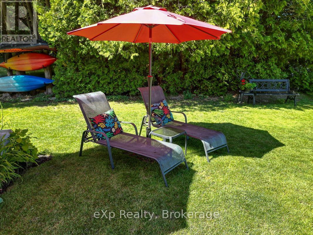 135 Lakeview Road, Chatsworth, Ontario  N0H 1G0 - Photo 30 - X12245453