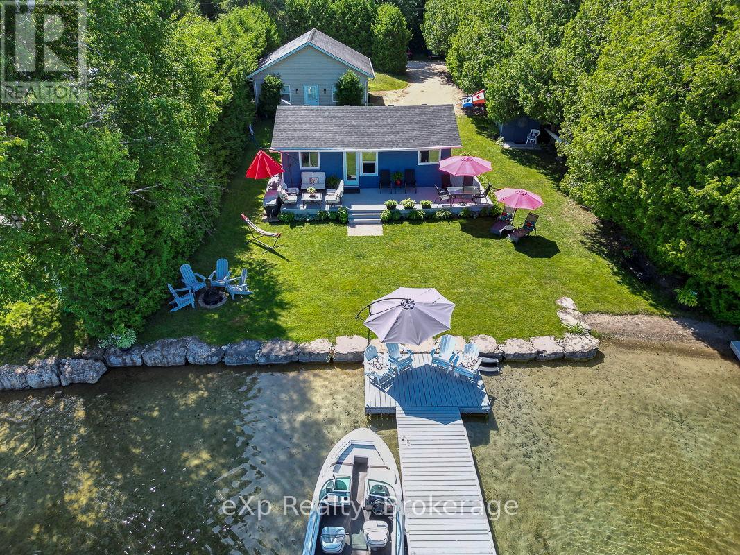 135 Lakeview Road, Chatsworth, Ontario  N0H 1G0 - Photo 36 - X12245453