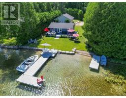 135 LAKEVIEW ROAD, Chatsworth, Ontario