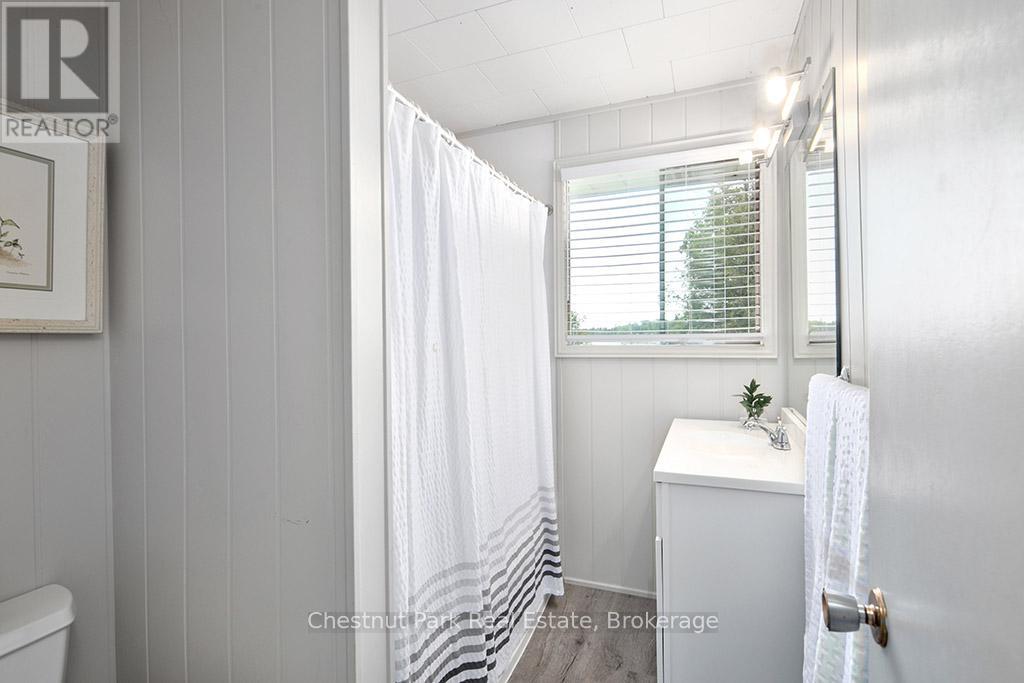 139 Teskey Drive, Blue Mountains, Ontario  N0H 1J0 - Photo 26 - X12245469