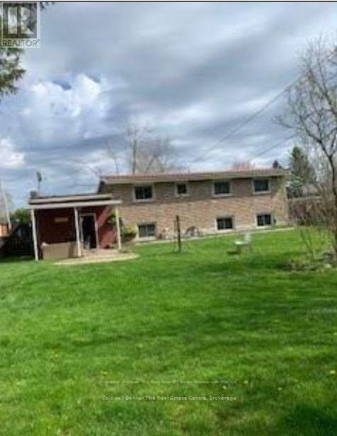 214 Eliza Street, Clearview, Ontario  L0M 1S0 - Photo 2 - S12245626