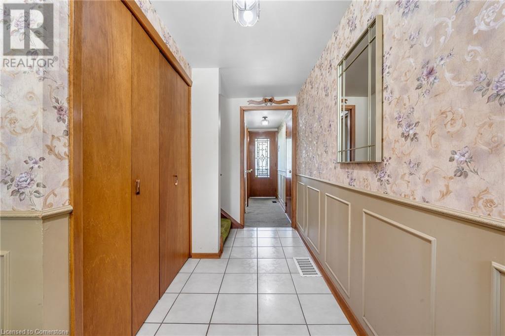 103 Highman Avenue, Cambridge, Ontario  N1R 3M2 - Photo 3 - 40743271
