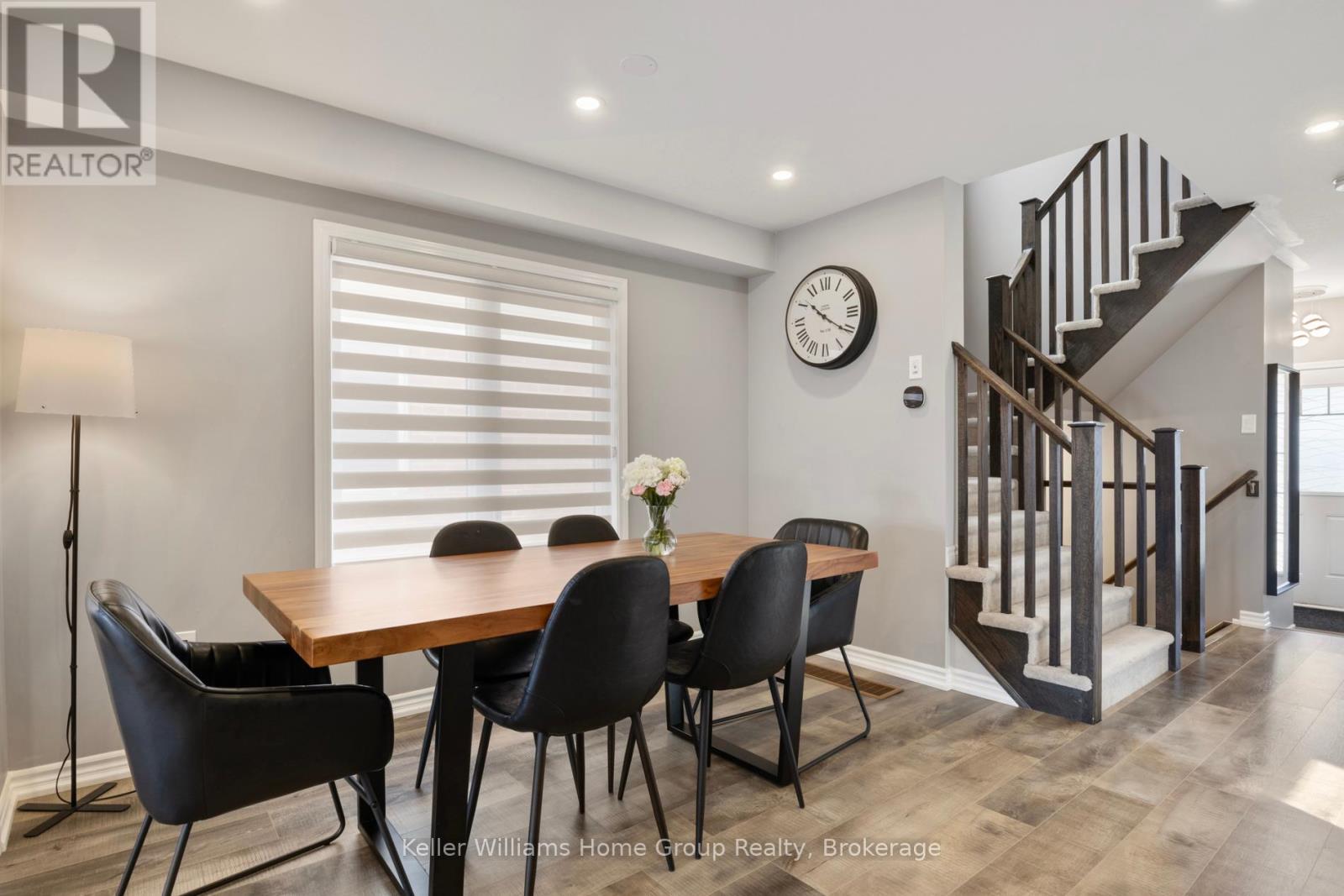173 West Oak Trail, Kitchener, Ontario  N2R 0J3 - Photo 10 - X12245789