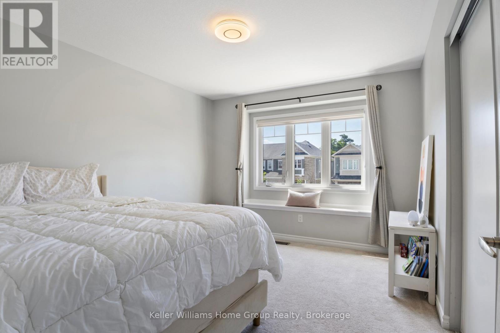 173 West Oak Trail, Kitchener, Ontario  N2R 0J3 - Photo 22 - X12245789