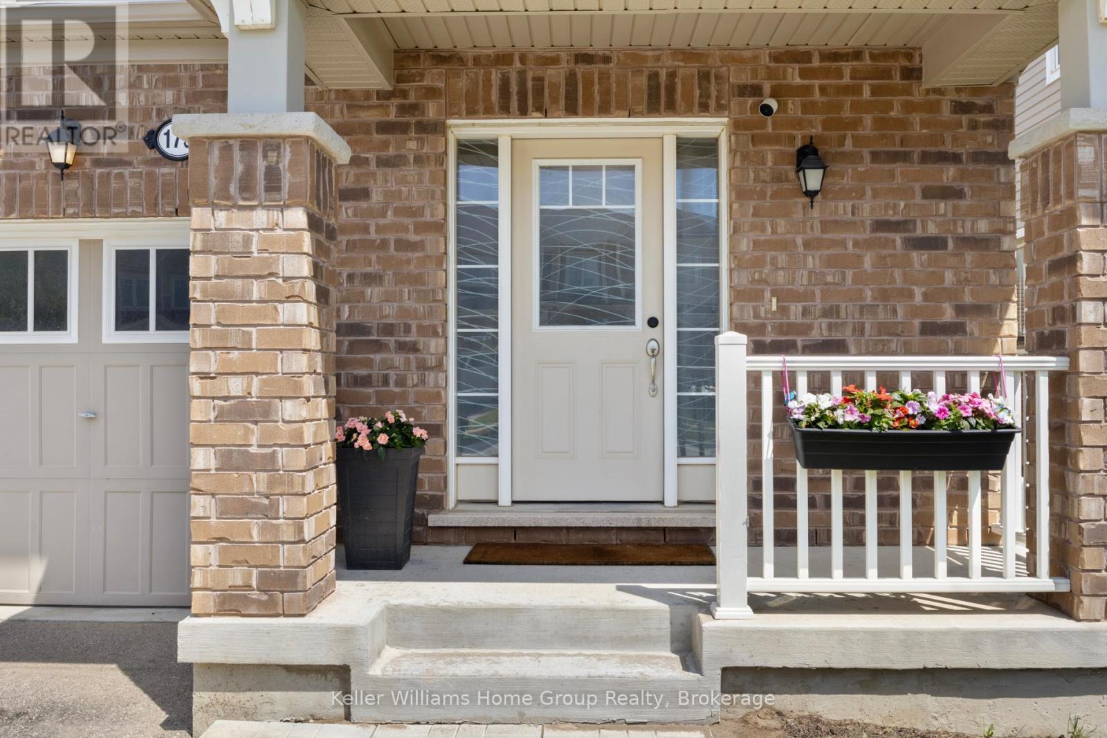 173 West Oak Trail, Kitchener, Ontario  N2R 0J3 - Photo 3 - X12245789