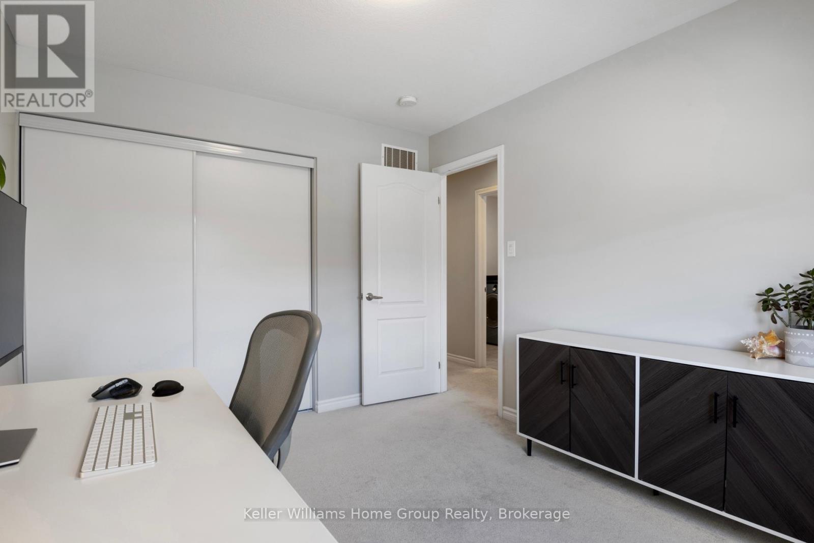 173 West Oak Trail, Kitchener, Ontario  N2R 0J3 - Photo 33 - X12245789