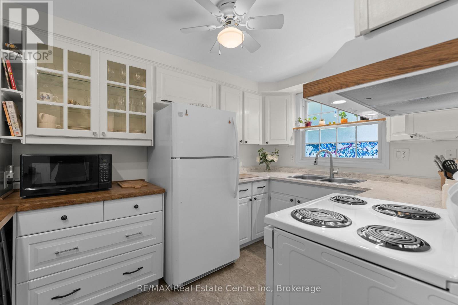 28 - 383 Edinburgh Road S, Guelph, Ontario  N1G 2K7 - Photo 5 - X12245902