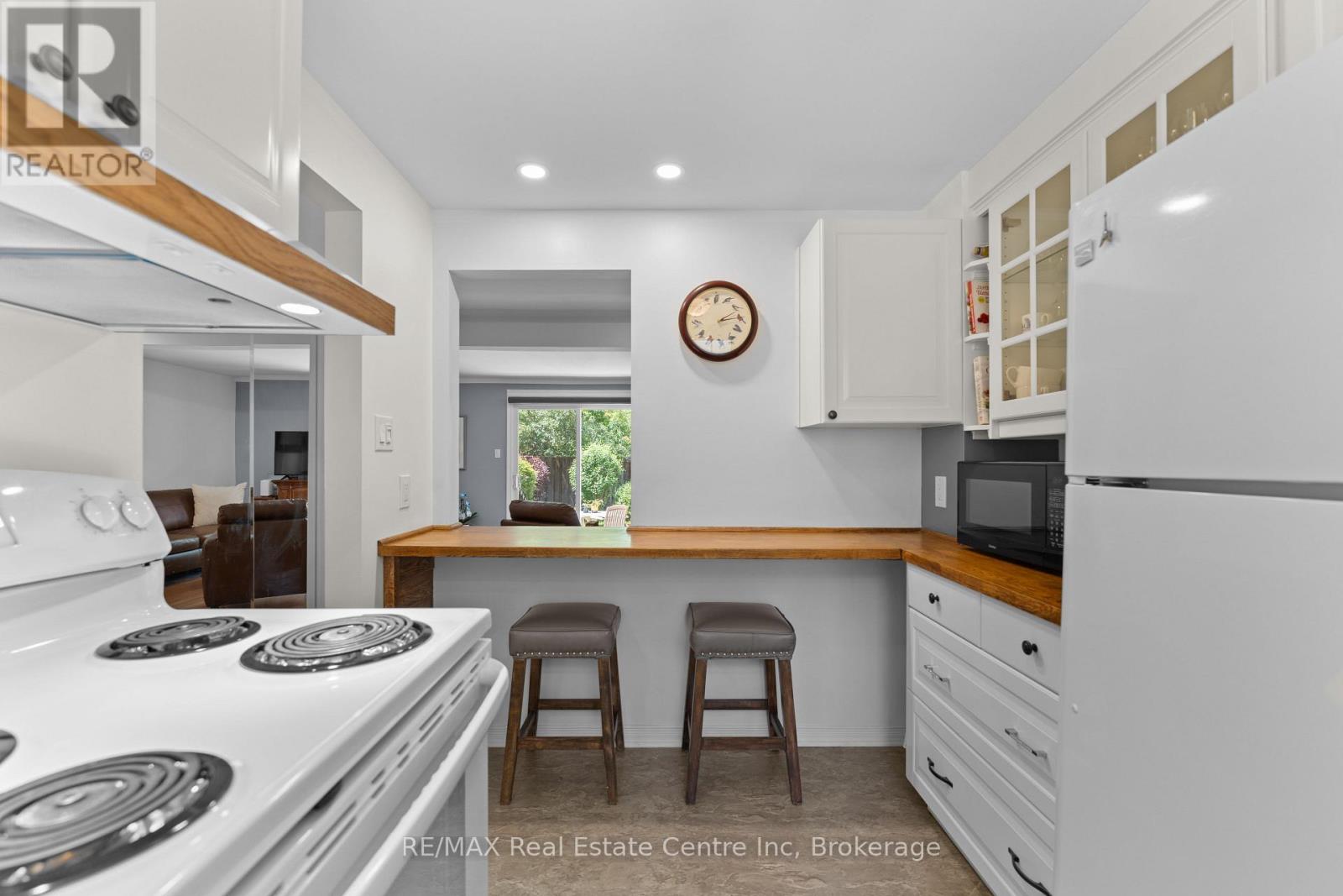 28 - 383 Edinburgh Road S, Guelph, Ontario  N1G 2K7 - Photo 6 - X12245902