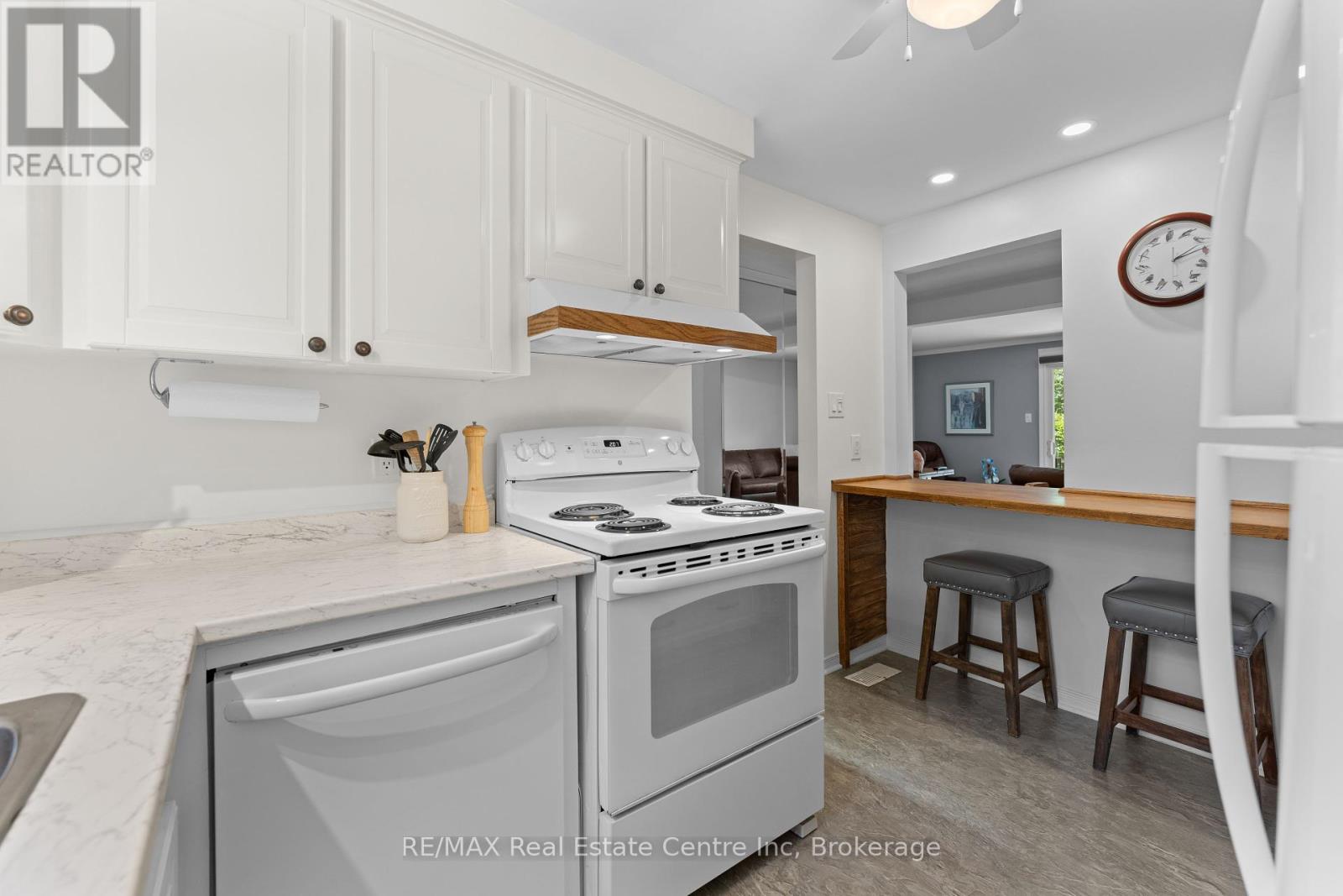 28 - 383 Edinburgh Road S, Guelph, Ontario  N1G 2K7 - Photo 8 - X12245902