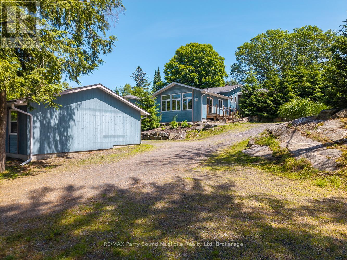 9 Addie Street, Parry Sound, Ontario  P2A 2J9 - Photo 11 - X12245963