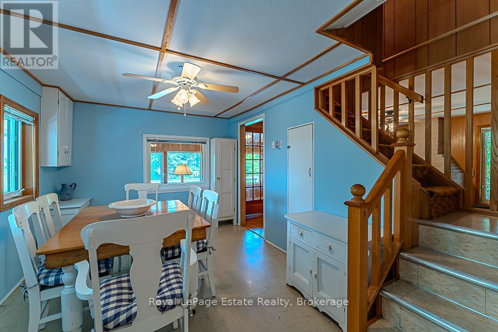 1007 Lakeshore Boulevard N, South Bruce Peninsula, Ontario  N0H 2G0 - Photo 11 - X12245988