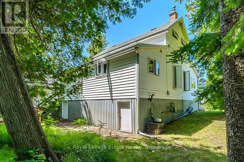 1007 Lakeshore Boulevard N, South Bruce Peninsula, Ontario  N0H 2G0 - Photo 22 - X12245988