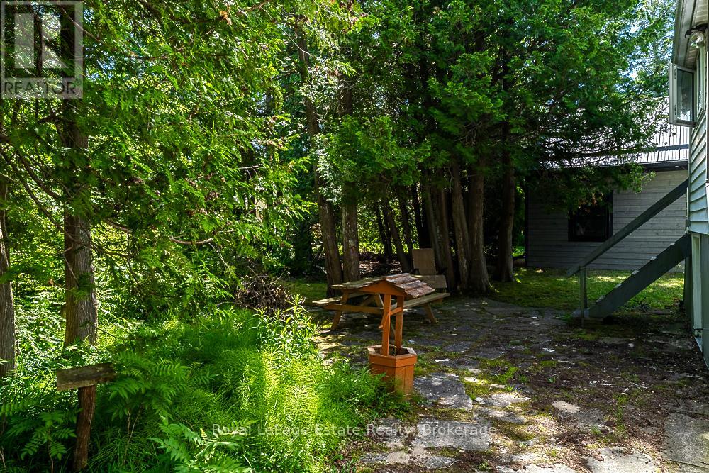 1007 Lakeshore Boulevard N, South Bruce Peninsula, Ontario  N0H 2G0 - Photo 25 - X12245988