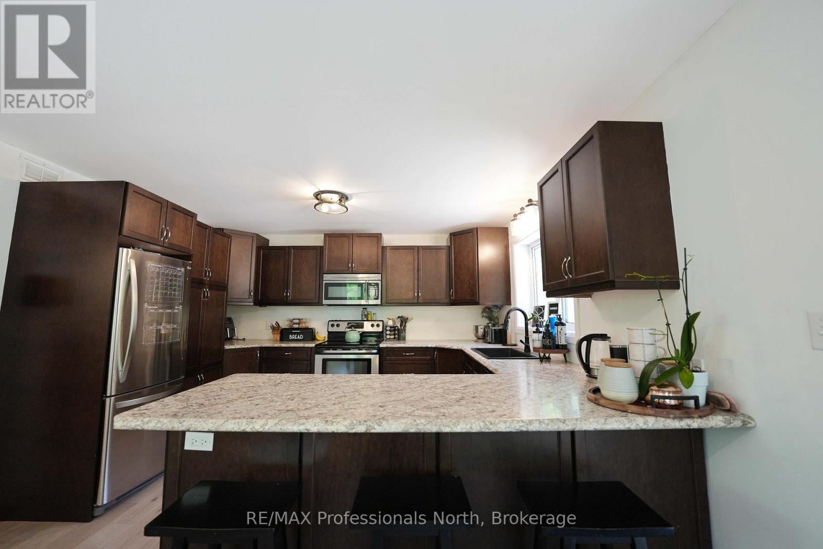 1979 Blairhampton Road, Minden Hills, Ontario  K0M 2K0 - Photo 42 - X12245996