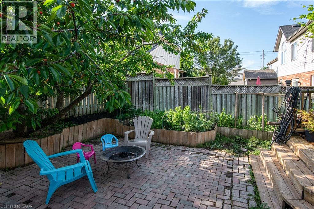 11 Apple Ridge Drive, Kitchener, Ontario  N2P 2R8 - Photo 12 - 40744668