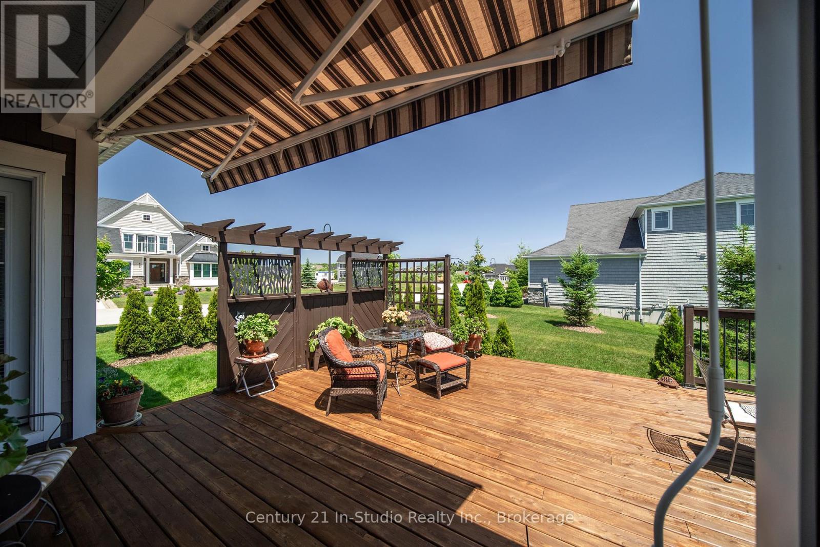209 Snowberry Lane, Georgian Bluffs, Ontario  N0H 1S0 - Photo 11 - X12246162