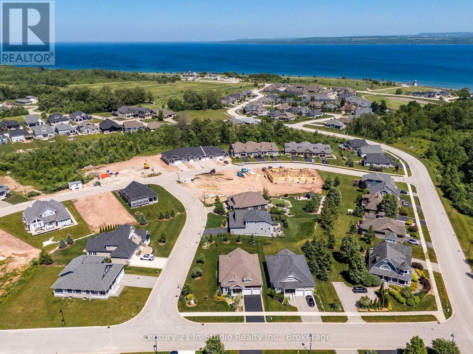 209 Snowberry Lane, Georgian Bluffs, Ontario  N0H 1S0 - Photo 48 - X12246162