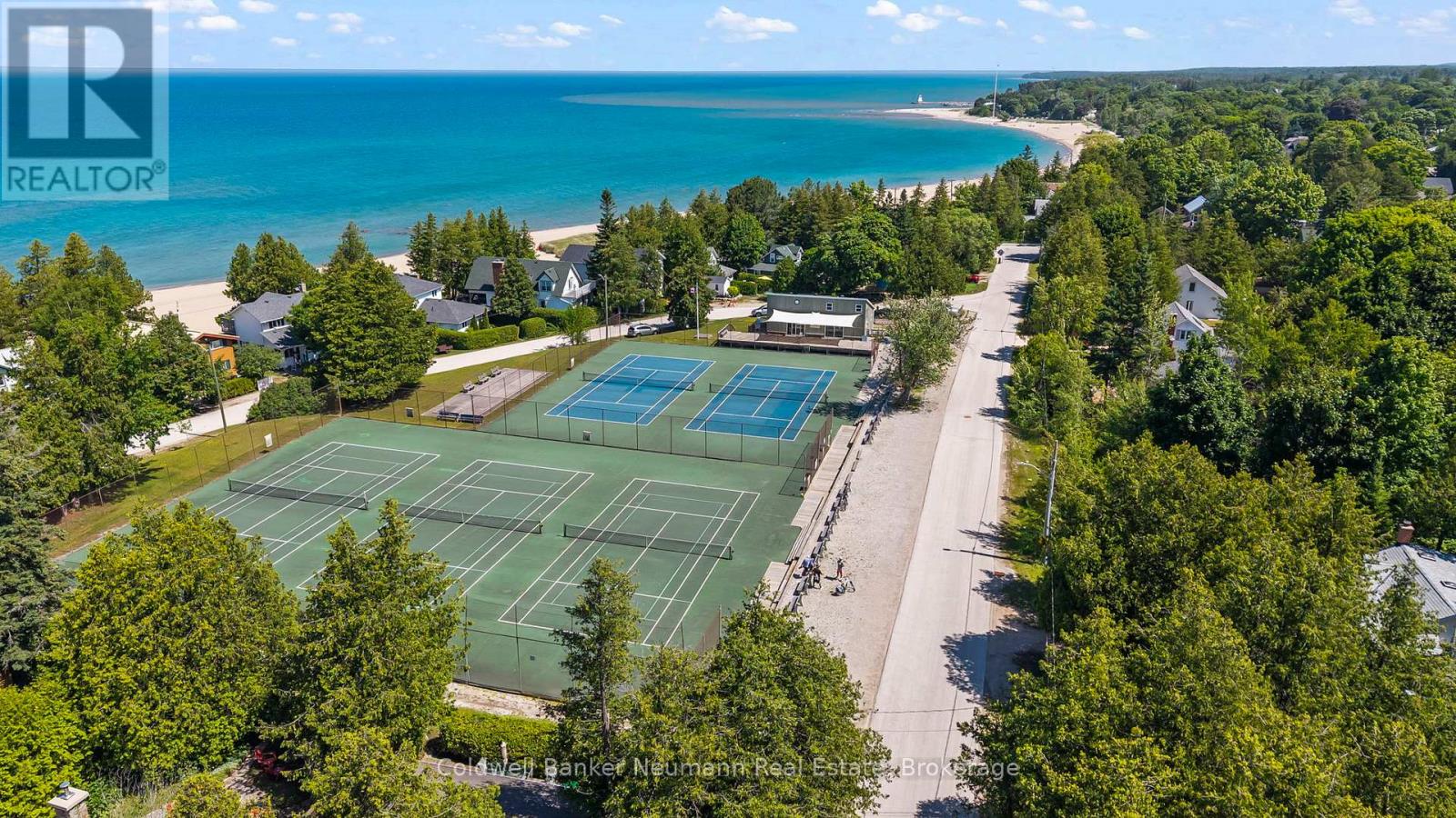 241 Lake Street, Saugeen Shores, Ontario  N0H 2L0 - Photo 27 - X12246205