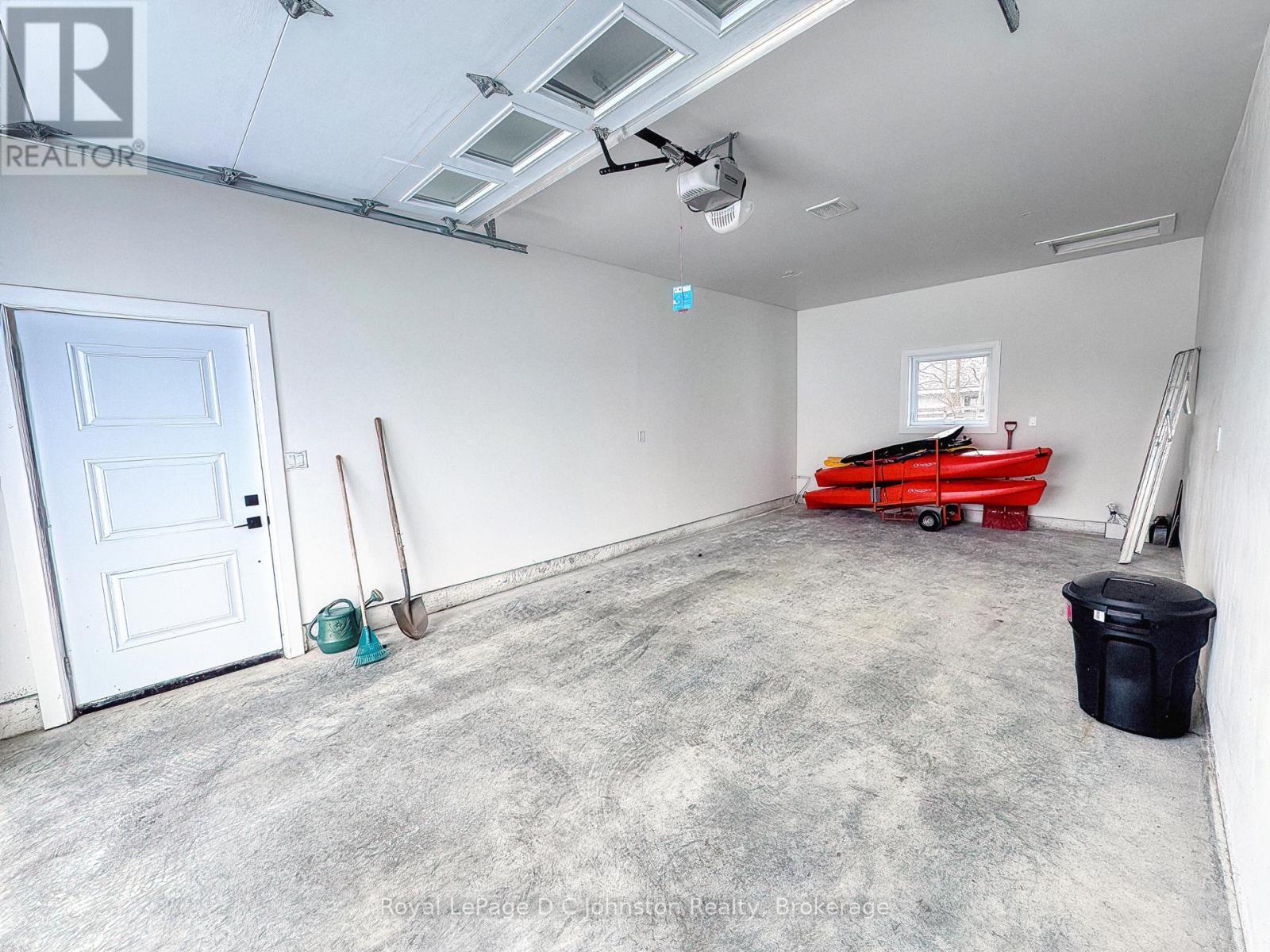 60 Water Street, Saugeen Shores, Ontario  N0H 2L0 - Photo 29 - X12246215