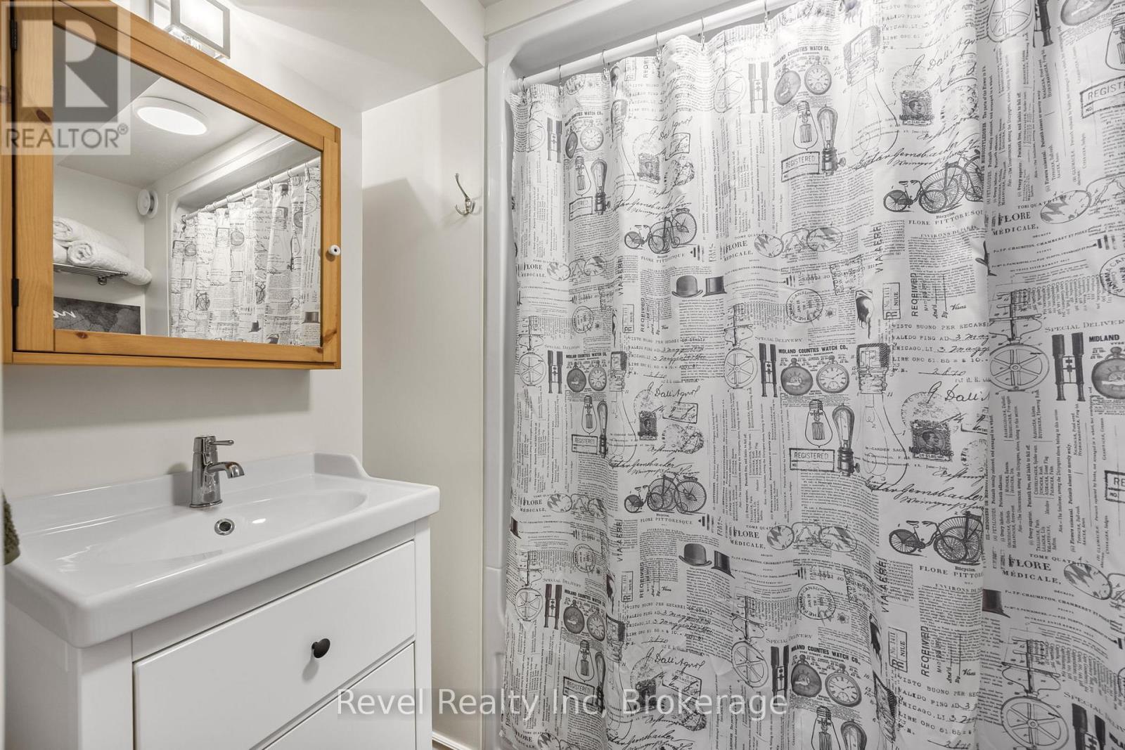 894 Montreal Street, Midland, Ontario  L4R 5A7 - Photo 25 - S12246265