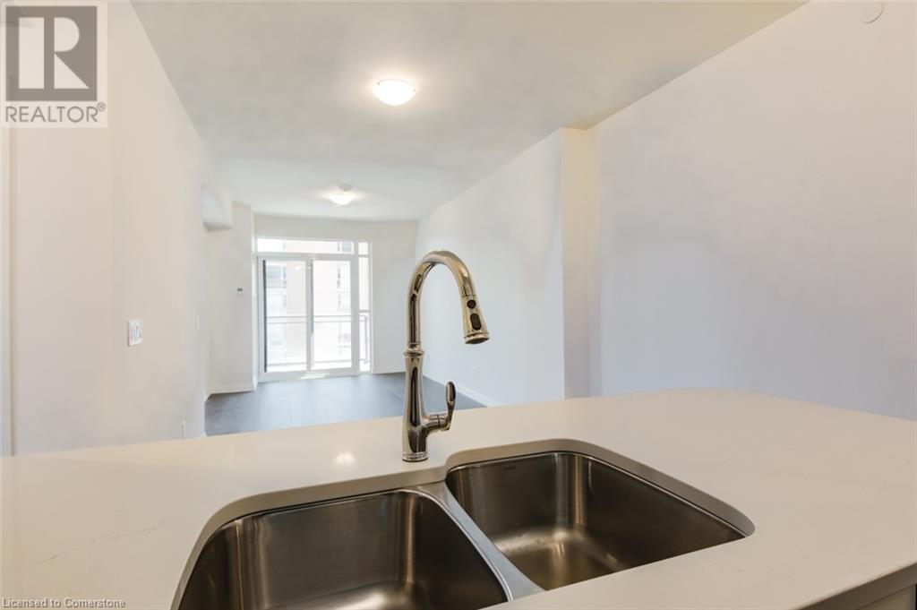 155 Caroline Street S Unit# 1002, Waterloo, Ontario  N2L 0J8 - Photo 6 - 40745164