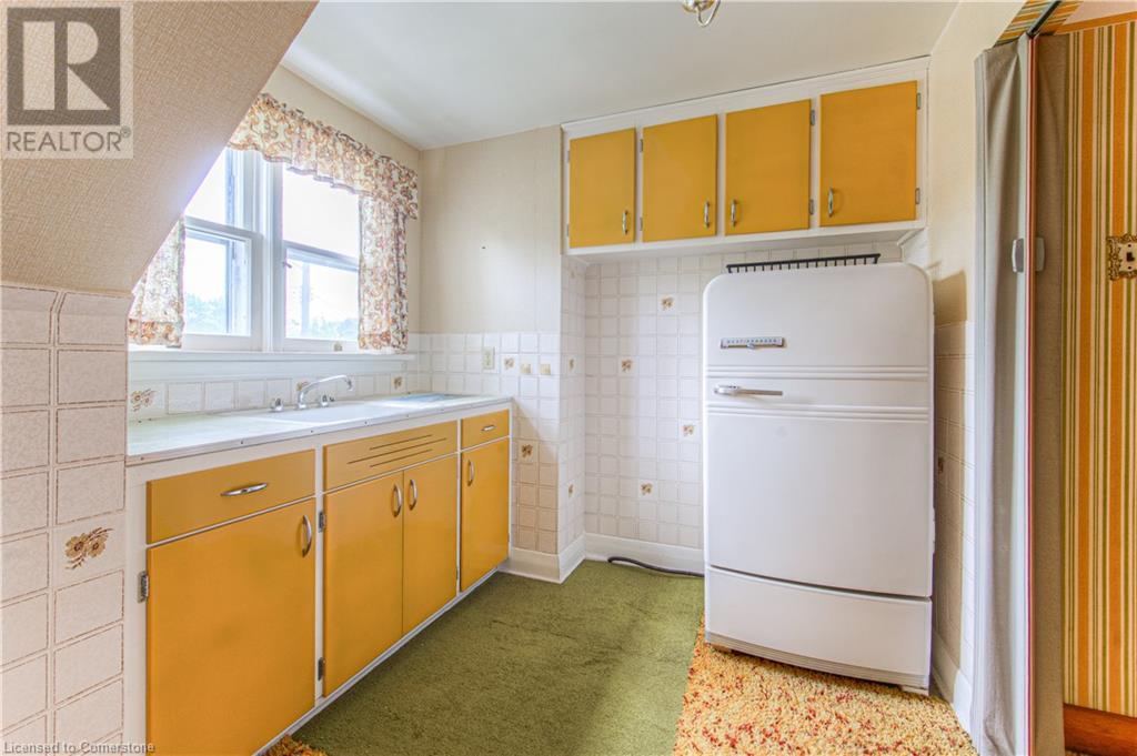 48 Englewood Place, Kitchener, Ontario  N2H 4S6 - Photo 24 - 40743992