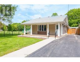 39 PORTIA BOULEVARD, Stratford, Ontario