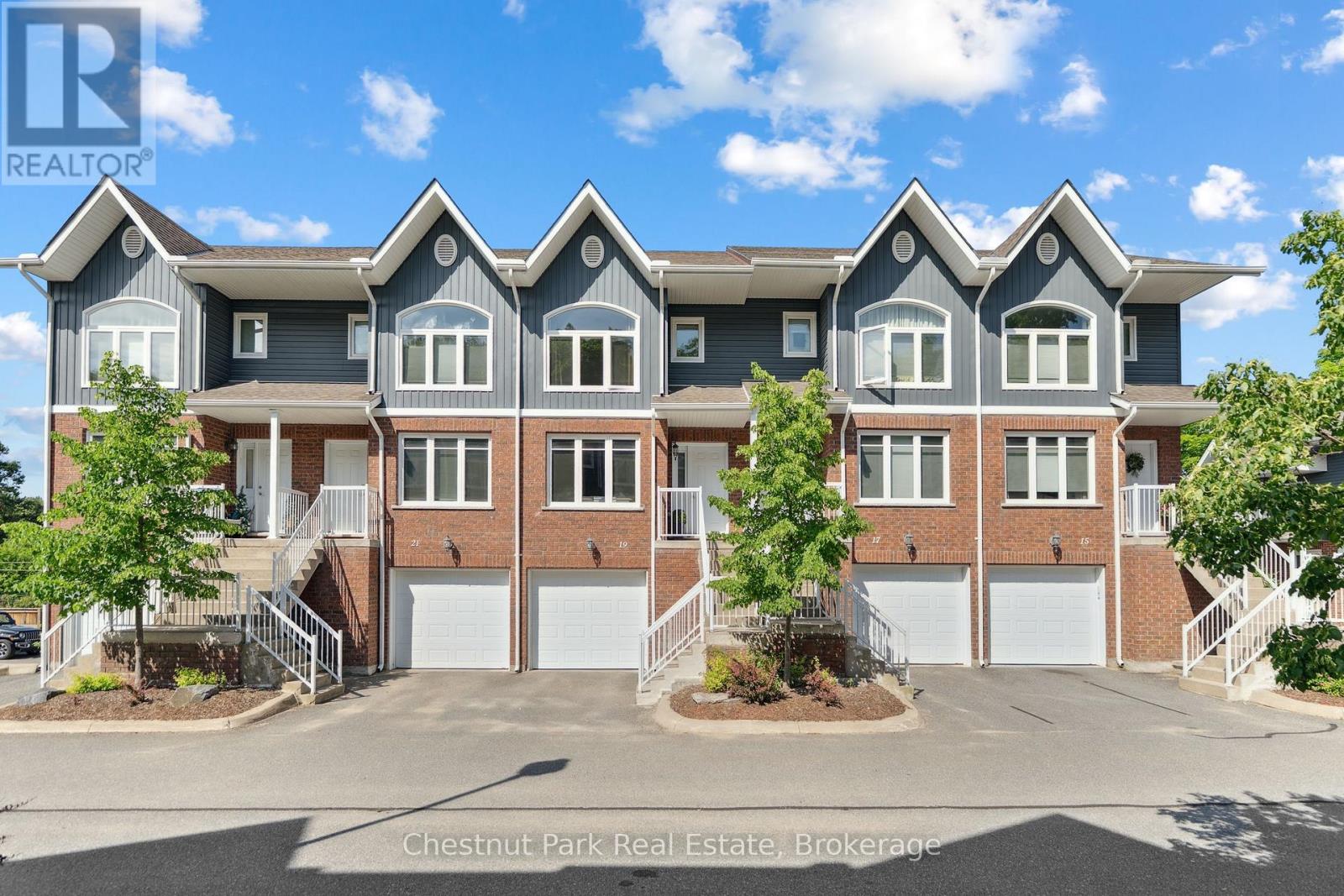 19 - 37 SILVER STREET, Huntsville, Ontario