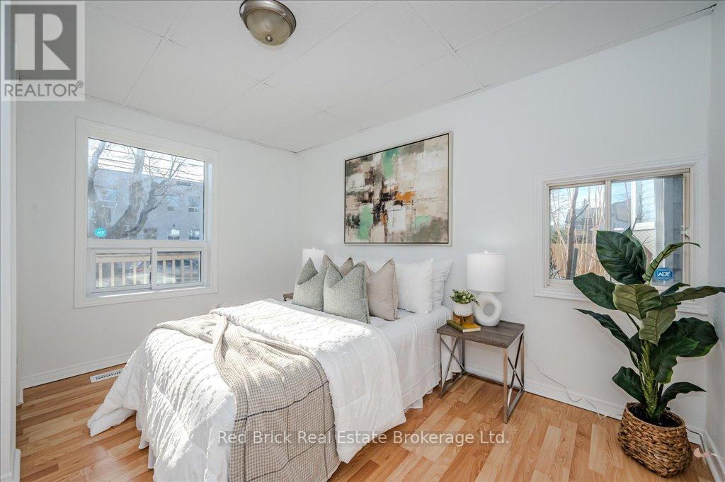 23 Fountain Street W, Guelph, Ontario  N1H 3P1 - Photo 15 - X12246522