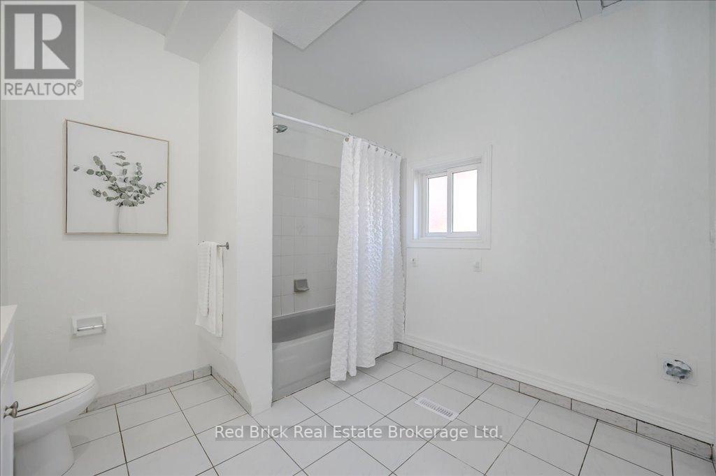 23 Fountain Street W, Guelph, Ontario  N1H 3P1 - Photo 24 - X12246522