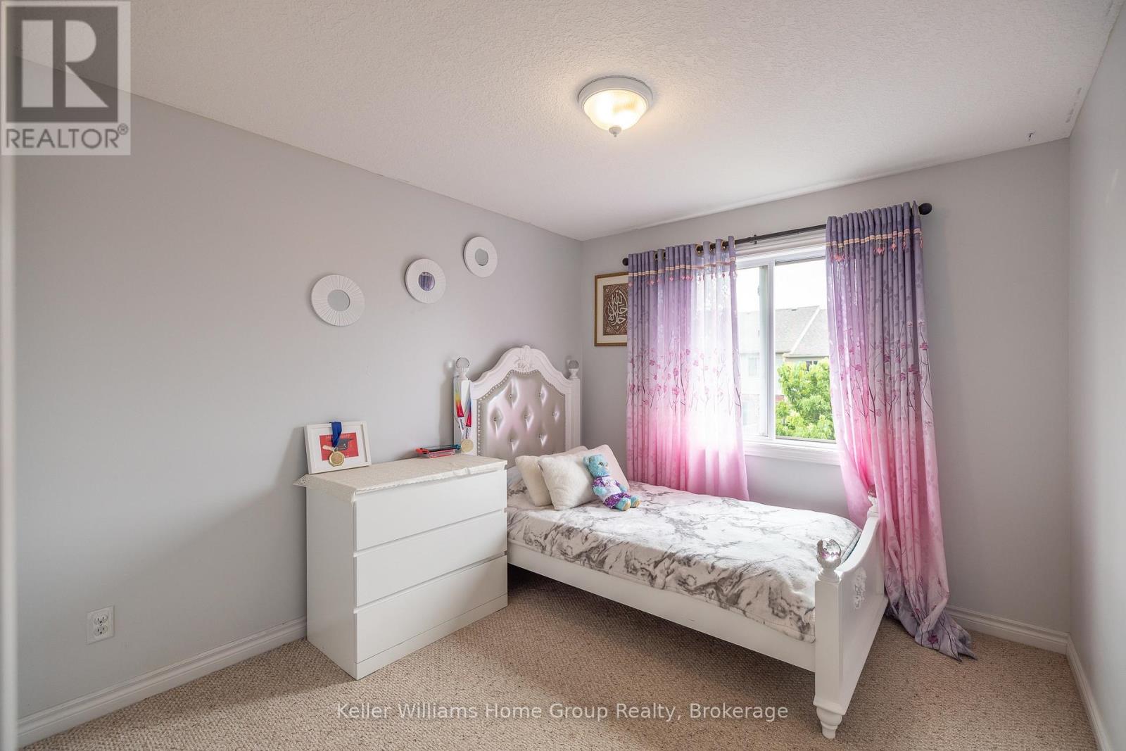 49 Washburn Drive, Guelph, Ontario  N1E 0B2 - Photo 18 - X12246530