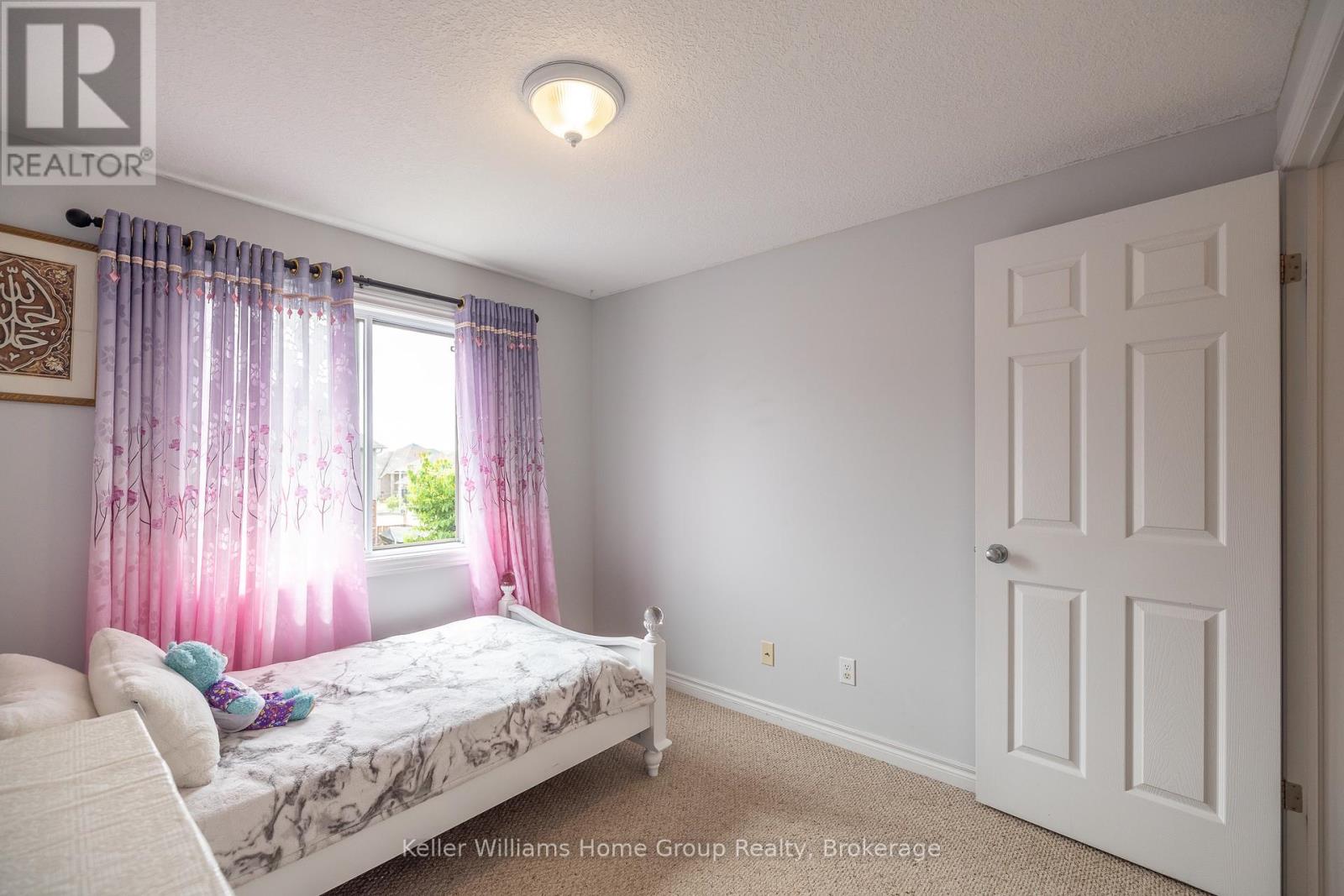 49 Washburn Drive, Guelph, Ontario  N1E 0B2 - Photo 20 - X12246530