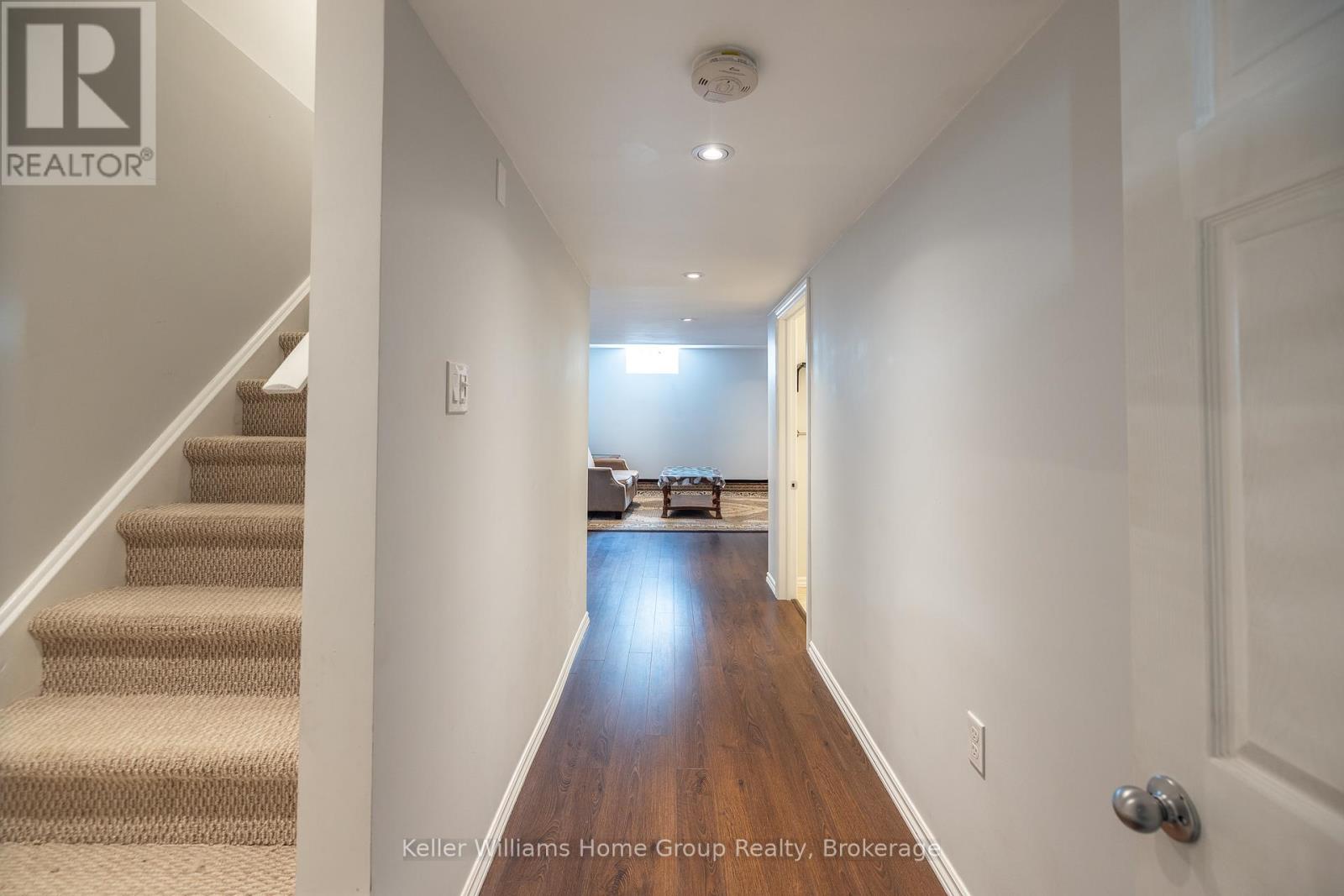 49 Washburn Drive, Guelph, Ontario  N1E 0B2 - Photo 21 - X12246530