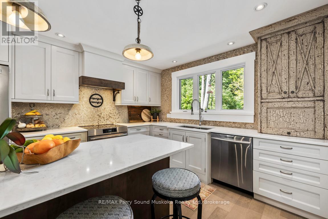 16 Birch Crescent, Seguin, Ontario  P2A 0B2 - Photo 21 - X12246540