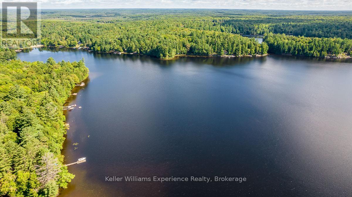 1123 Stone Gate Lane, Bracebridge, Ontario  P1L 1X1 - Photo 29 - X12246542