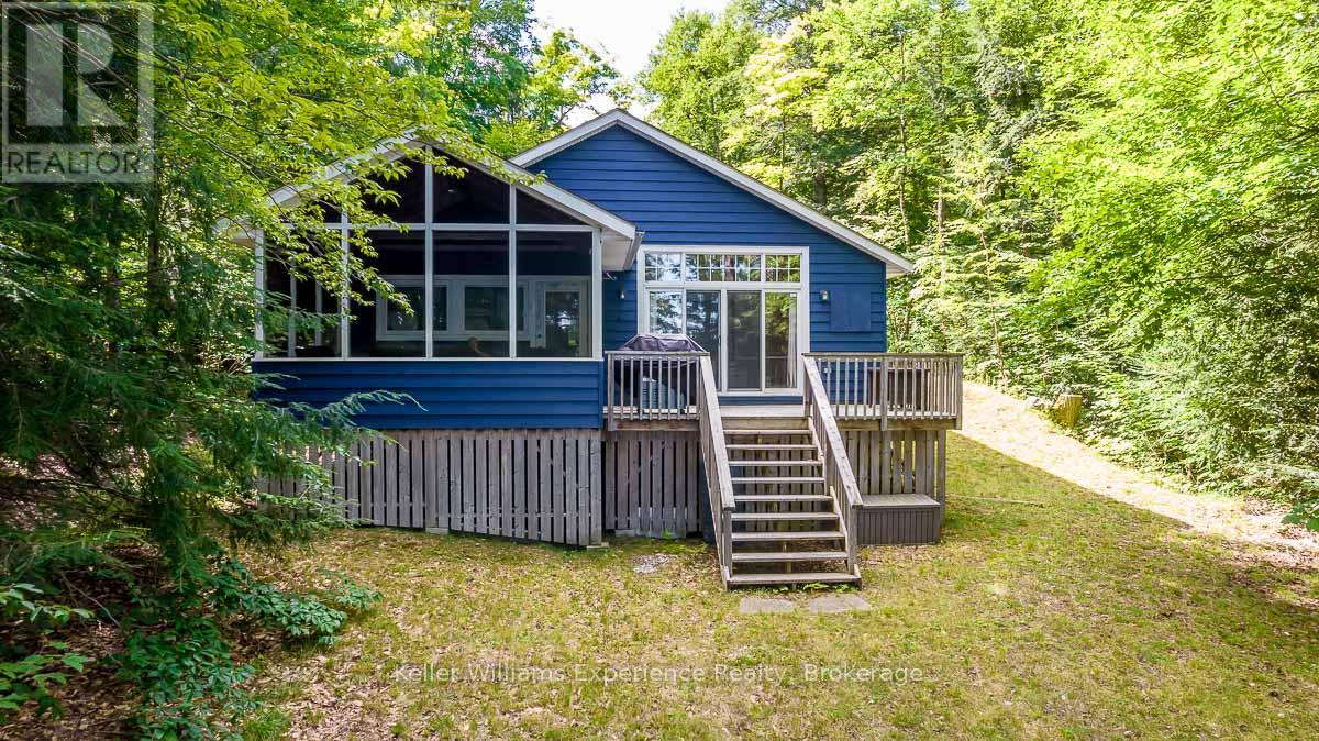 1123 Stone Gate Lane, Bracebridge, Ontario  P1L 1X1 - Photo 5 - X12246542
