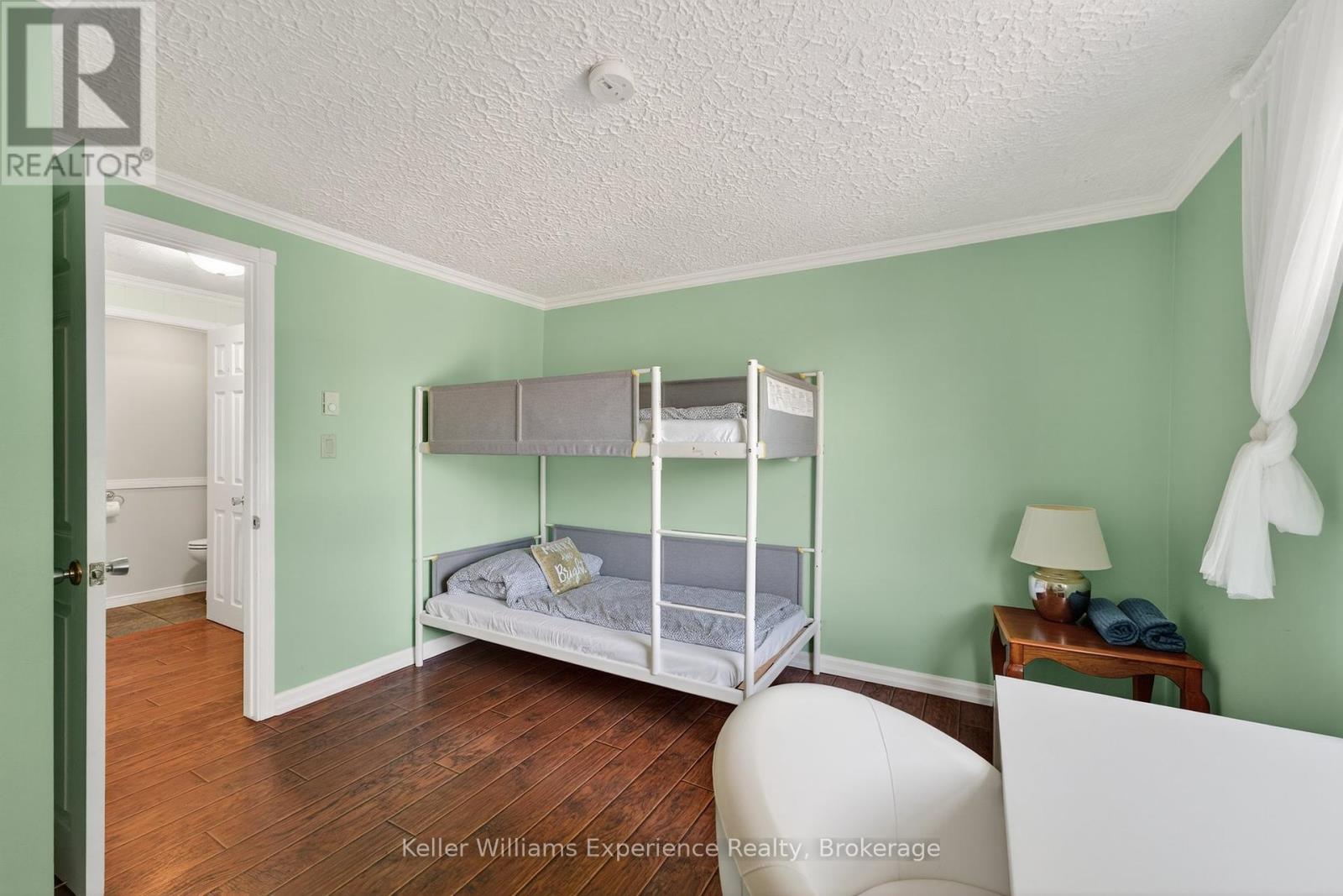 1236 Golden Beach Road, Bracebridge, Ontario  P1L 1W8 - Photo 19 - X12246558
