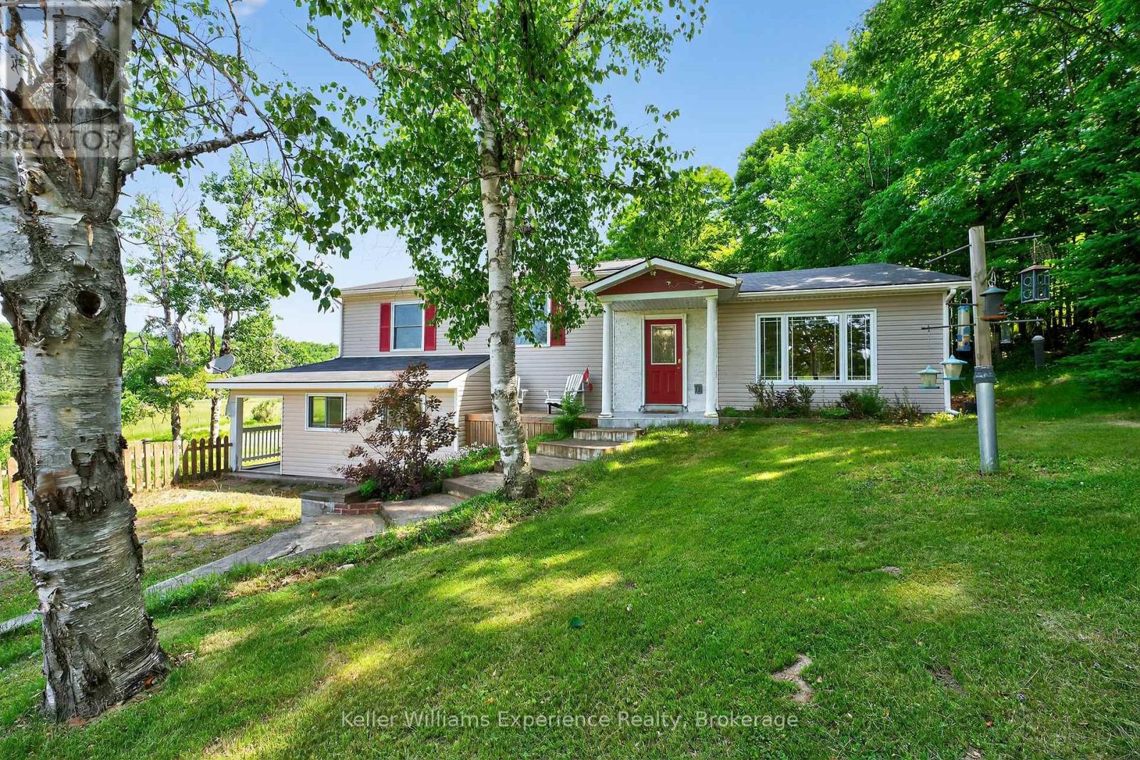 1236 Golden Beach Road, Bracebridge, Ontario  P1L 1W8 - Photo 4 - X12246558