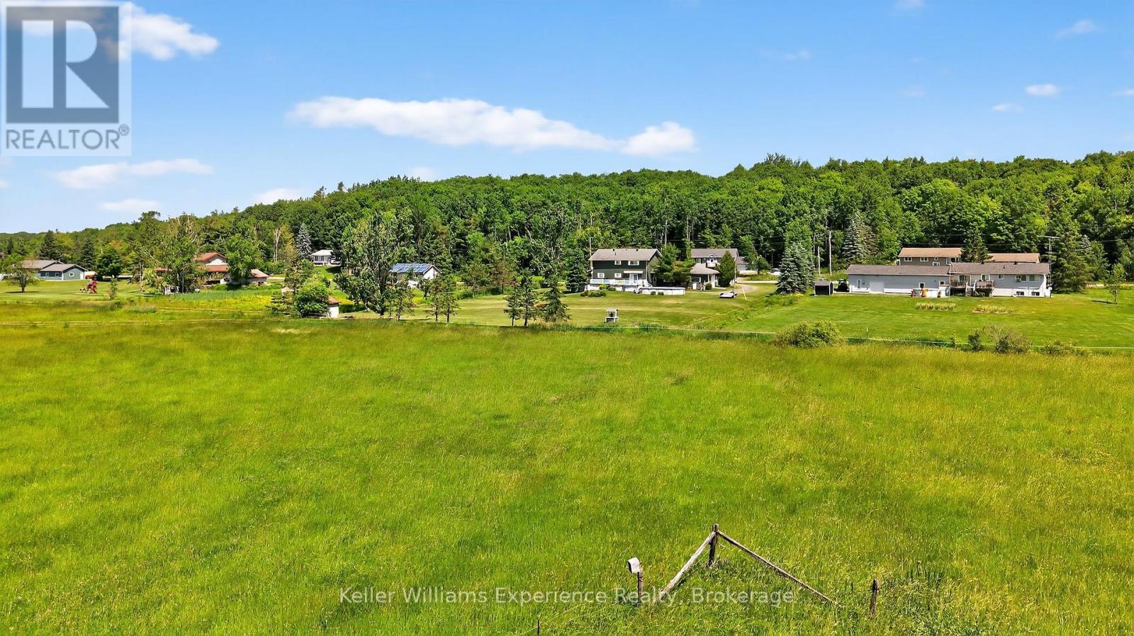 1236 Golden Beach Road, Bracebridge, Ontario  P1L 1W8 - Photo 40 - X12246558
